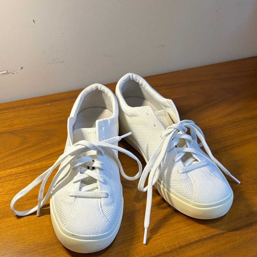Rothy’s white sneakers, size 8.5 excellent condition.